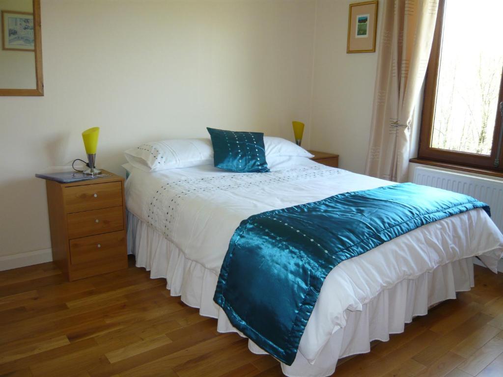 Payzac  Lakeside Bed And Breakfast الغرفة الصورة
